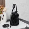 6930cc356e68136f4d9b047e New Crocodile-Textured Kate Chain Bag – Rose's Streetwear Style, YSL-Inspired Luxury Look