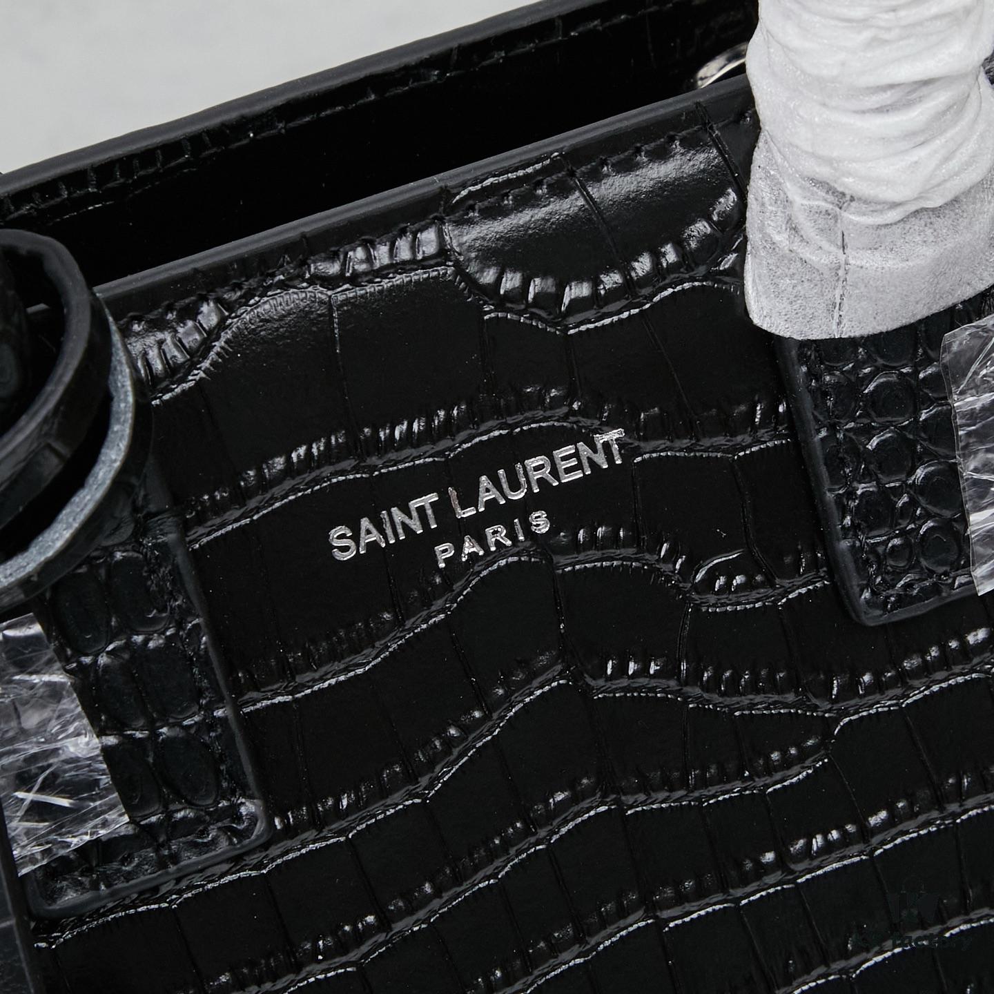 6930cc3e6e68136f4d9b048b New Crocodile-Textured Bag | Rose's Streetwear Style, YSL's Iconic Kate Chain Bag