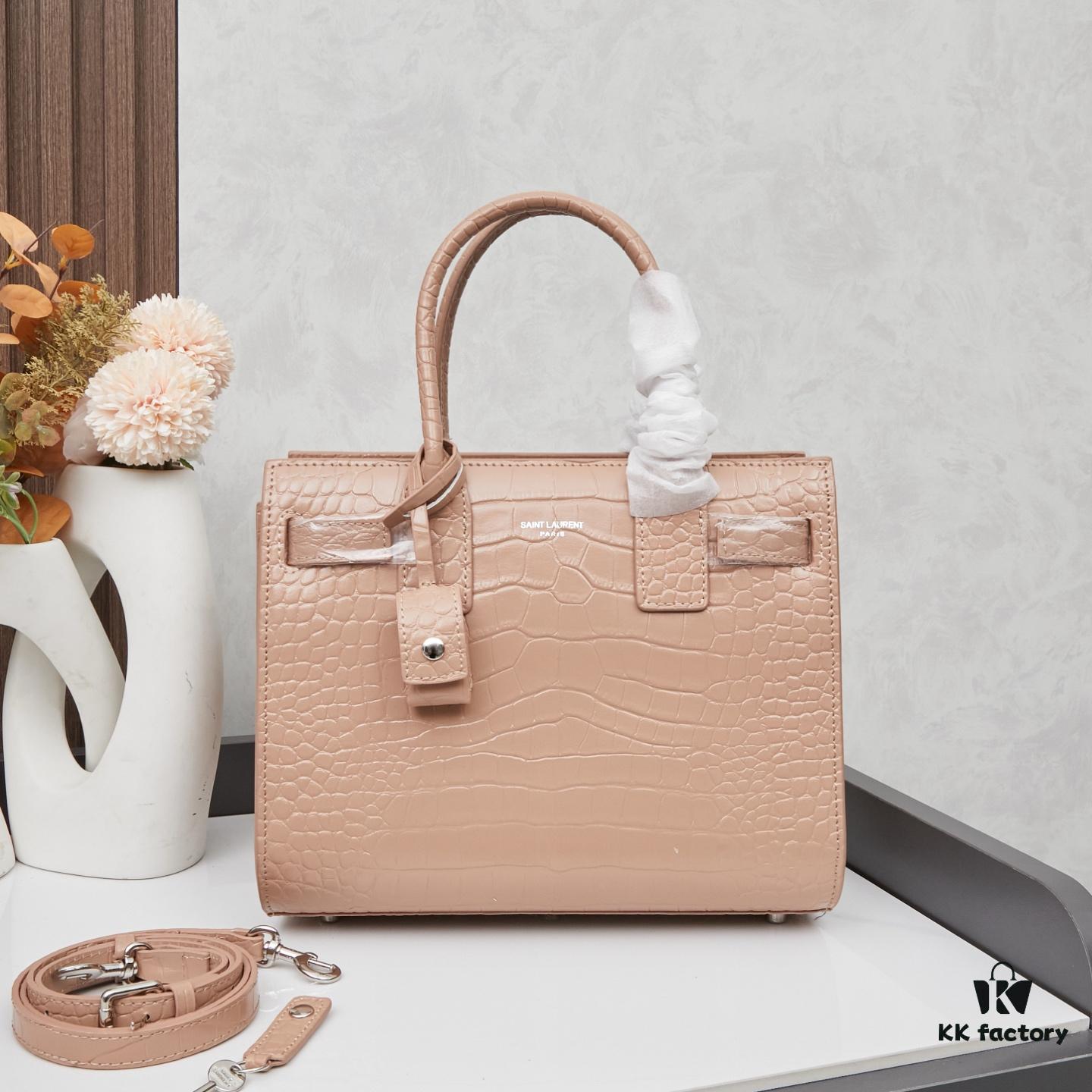 6930cc3f6e68136f4d9b048d New Crocodile Pattern Bag Inspired by Rose's Street Style | YSL's Iconic Lookalike Chain Shoulder Bag