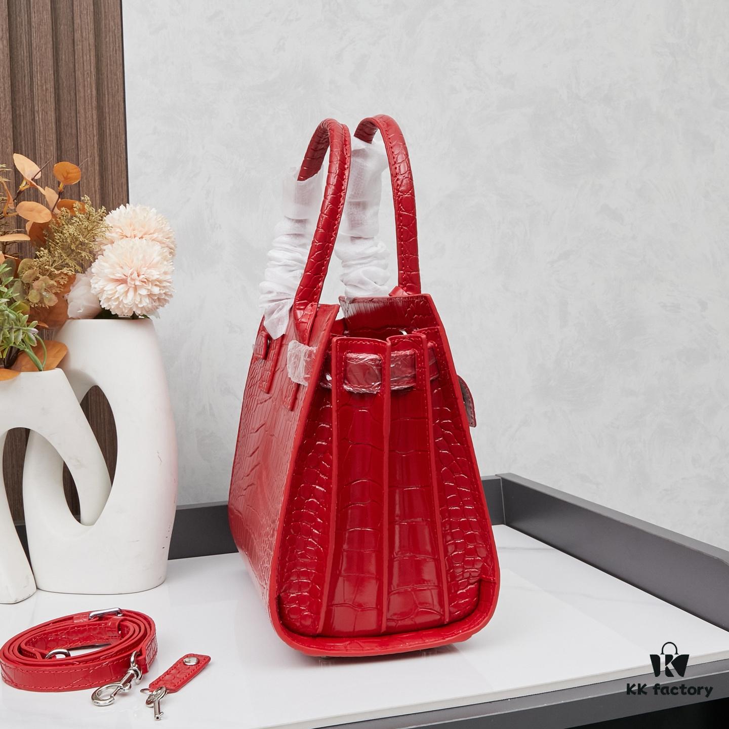 6930cc5b6e68136f4d9b04b2 New Crocodile-Texture Rose-Inspired Street Style Bag | YSL's Celebrity Muse Inspired