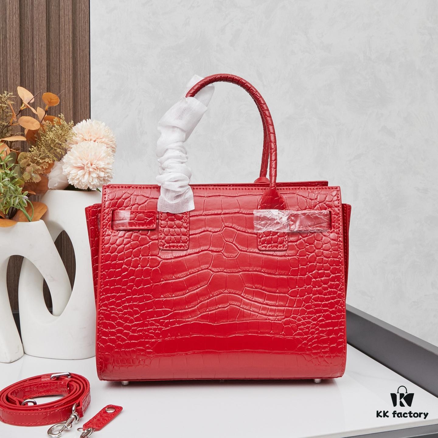 6930cc5d6e68136f4d9b04b5 New Crocodile-Texture Rose-Inspired Street Style Bag | YSL's Celebrity Muse Inspired