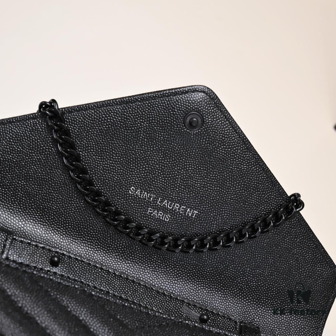 6930cc806e68136f4d9b0501 Black Quilted SAINT LAURENT Flap Wallet with Detachable Chain