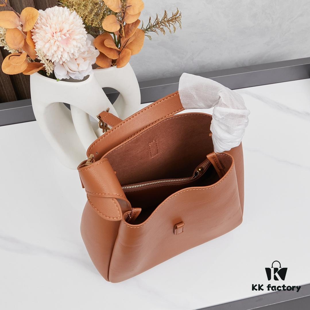 6930ccc56e68136f4d9b057e New YSL Shoulder Bag, Versatile and Stylish