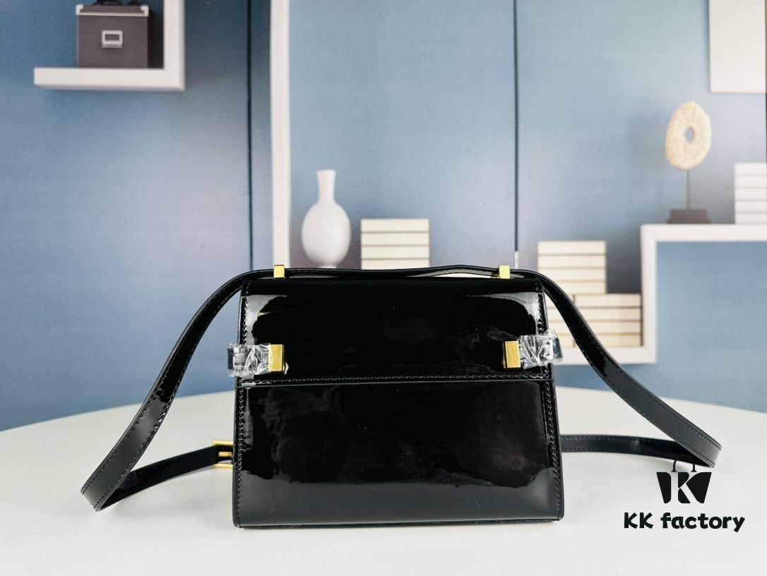 6930ccc76e68136f4d9b0583 New Arrival YSL Rose Same Style Manhattan ||| YSL Manhattan Mini Bag, Simple and Elegant Design, Fine and Smooth Texture