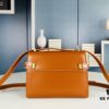 6930ccd96e68136f4d9b05a5 New Arrival YSL Rose Same Style Manhattan ||| YSL Manhattan Mini Bag, Simple and Elegant Design, Smooth and Fine Texture