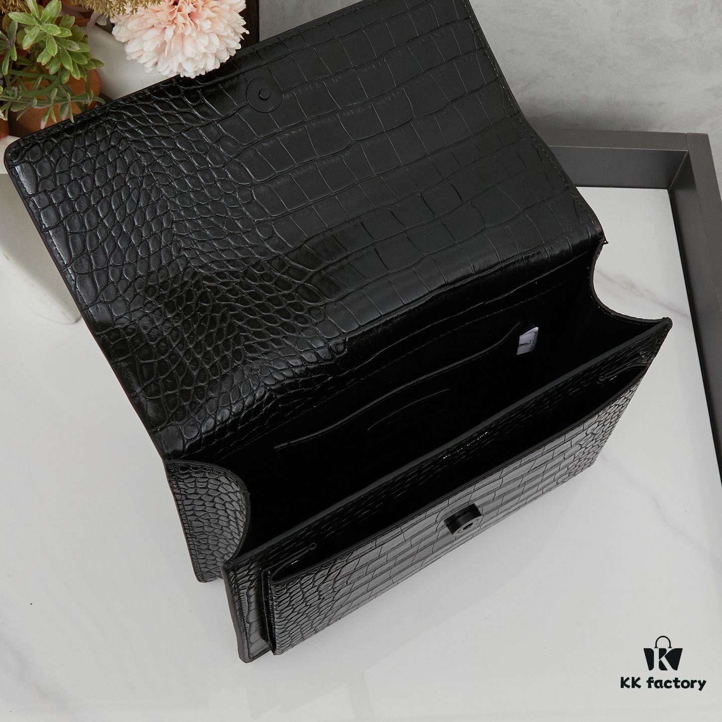 6930cd786e68136f4d9b0691 Saint Laurent SUNSET Embossed Crocodile-Texture Shiny Leather Chain Handbag with Box