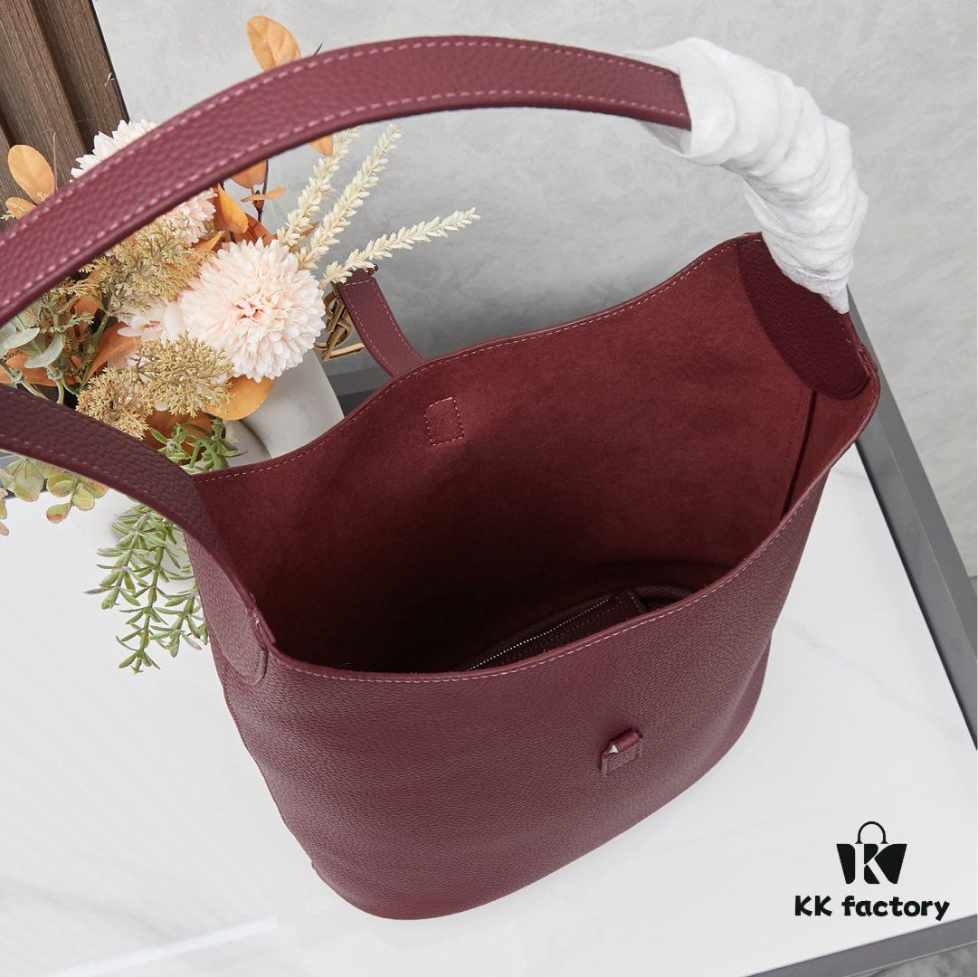6930cebc6e68136f4d9b08be New Arrival 💰👜 Fashionable Large-Capacity HOBO Bucket Bag – Stylish and Modern with Unique Charm
