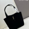 New Arrival with Box 💰 2024 Autumn/Winter Le Bea. Suede Gold Leaf BEA Tote Bag