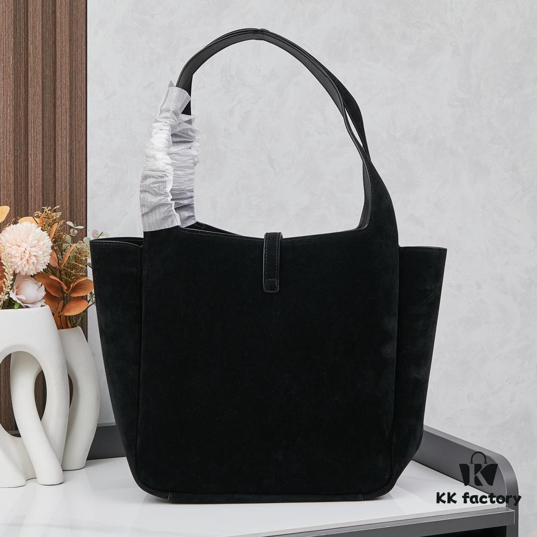 6930cf126e68136f4d9b0945 New Arrival with Box 💰 2024 Autumn/Winter Le Bea. Suede Gold Leaf Color BEA Tote Bag