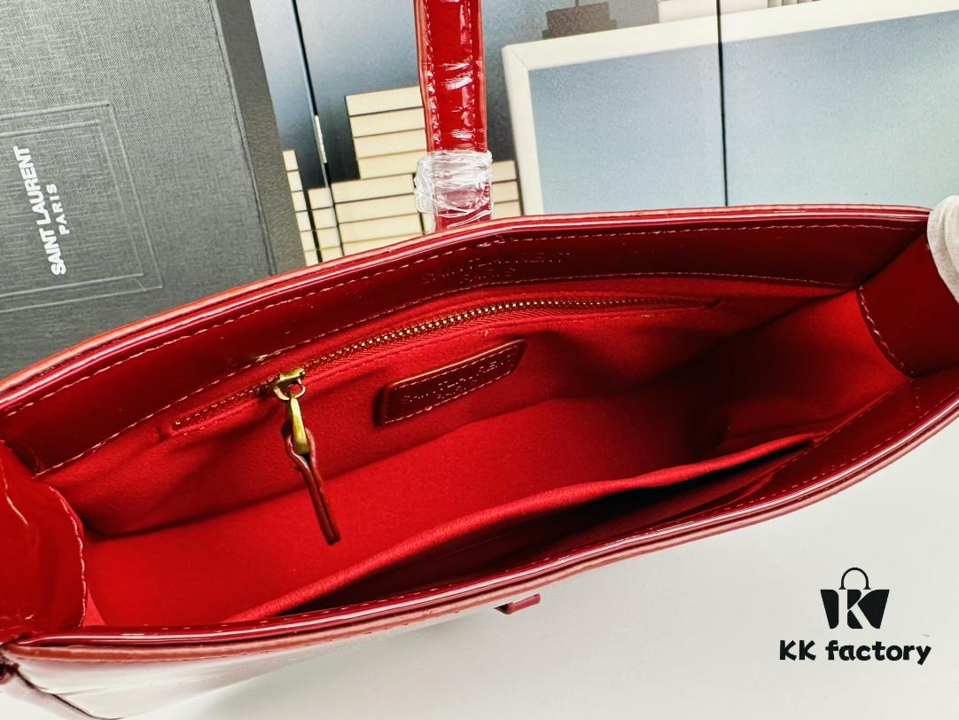 6930cf726e68136f4d9b09e4 YSL Saint Laurent Hobo Bag in Patent Leather with Box