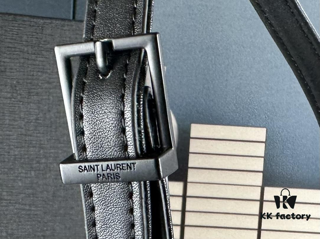 6930cf7d6e68136f4d9b09f4 YSL Saint Laurent Hobo Bag in Black Quilted Leather with Box