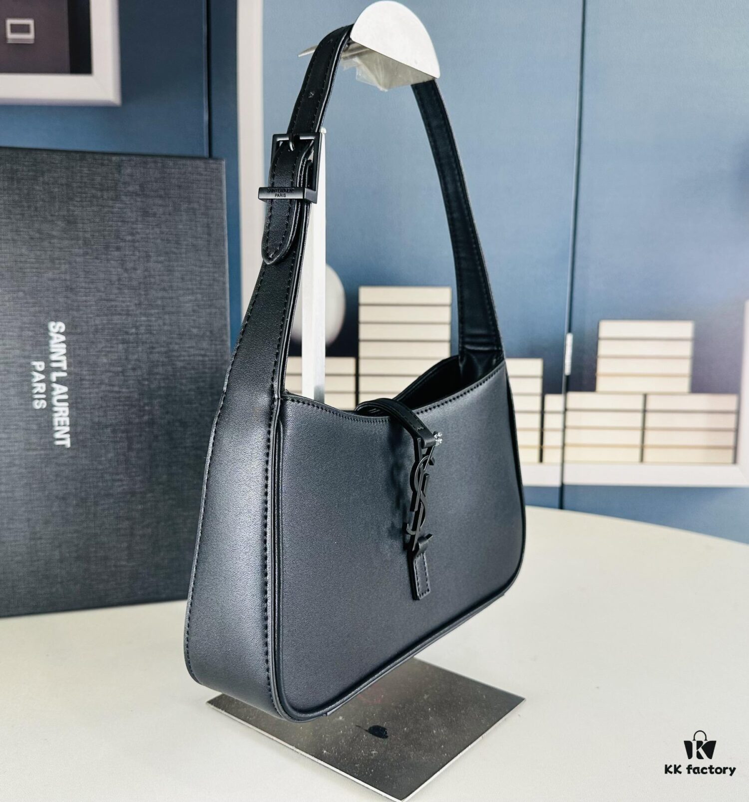 6930cf7d6e68136f4d9b09f8 YSL Saint Laurent Hobo Bag in Black Quilted Leather with Box