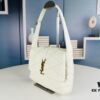 6930cf8f6e68136f4d9b0a17 New Arrival with Box 💰 From Rosé's Back View, See How Beautiful the YSL Trapezoid Shoulder Bag Is! ||| Gold Logo + Diamond Quilted Trapezoidal Silhouette