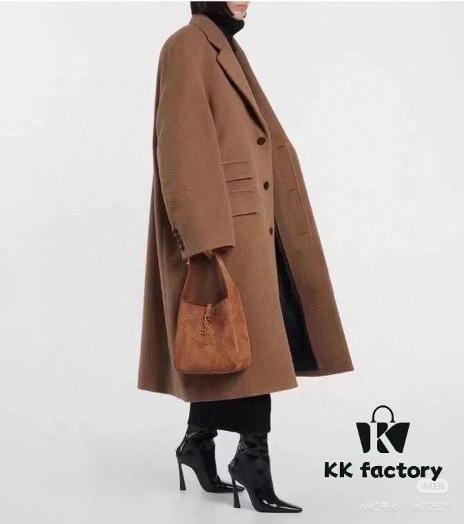 6930d0246e68136f4d9b0b01 Large-sized New Arrival with Box – This Matte Brown-Gold Oversized Bag Exudes Autumn-Winter Charm and Is Simply Irresistible!