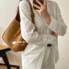 6930d0286e68136f4d9b0b06 Large-sized New Arrival with Box – This Matte Brown-Gold Oversized Bag Exudes Autumn-Winter Charm and Is Simply Irresistible!