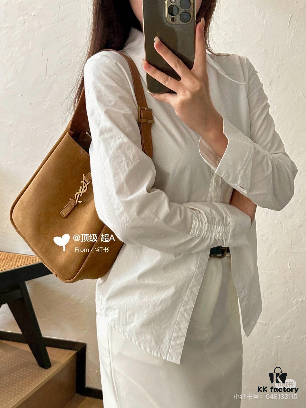 6930d0286e68136f4d9b0b06 Large-sized New Arrival with Box – This Matte Brown-Gold Oversized Bag Exudes Autumn-Winter Charm and Is Simply Irresistible!