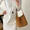 6930d02b6e68136f4d9b0b0b Large-sized New Arrival with Box – This Matte Brown-Gold Oversized Bag Exudes Autumn-Winter Charm and Is Simply Irresistible!