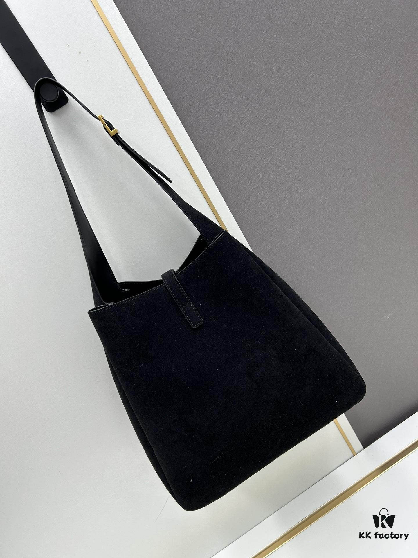 6930d02f6e68136f4d9b0b12 Large-sized New Arrival with Box – This Beautiful Matte Brown-Gold Oversized Bag Exudes Autumn-Winter Charm and Is Simply Irresistible!