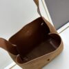 6930d0366e68136f4d9b0b1b Large-sized New Arrival with Box – This Matte Brown-Gold Oversized Bag Exudes Autumn-Winter Charm and Is Simply Irresistible!