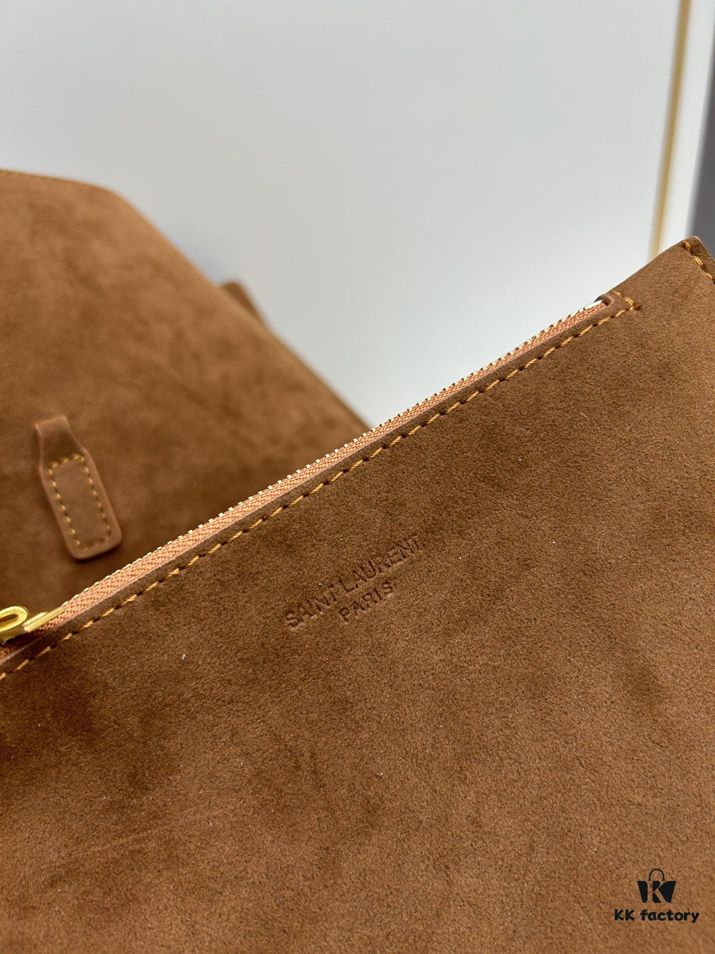 6930d0396e68136f4d9b0b1e Large-sized New Arrival with Box – This Matte Brown-Gold Oversized Bag Exudes Autumn-Winter Charm and Is Simply Irresistible!