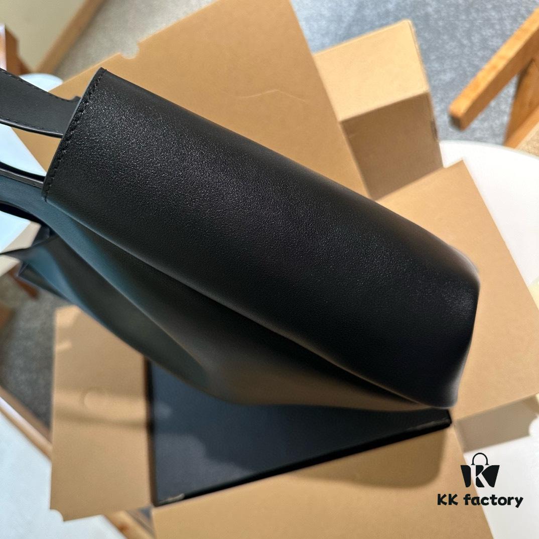 6930d0626e68136f4d9b0b55 Saint Laurent YSL Hobo Shoulder Bag