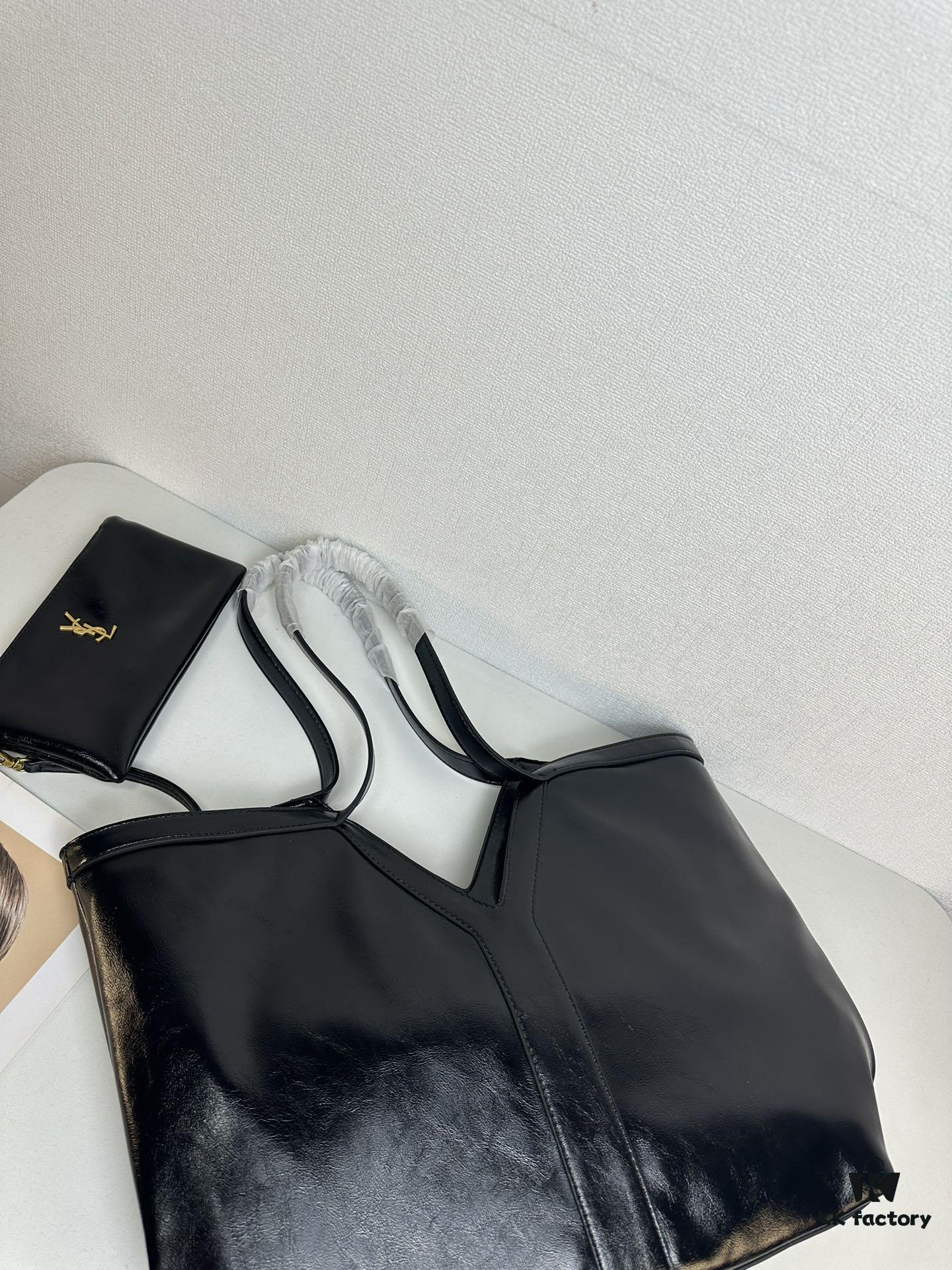 YSL Must-Have Bestseller