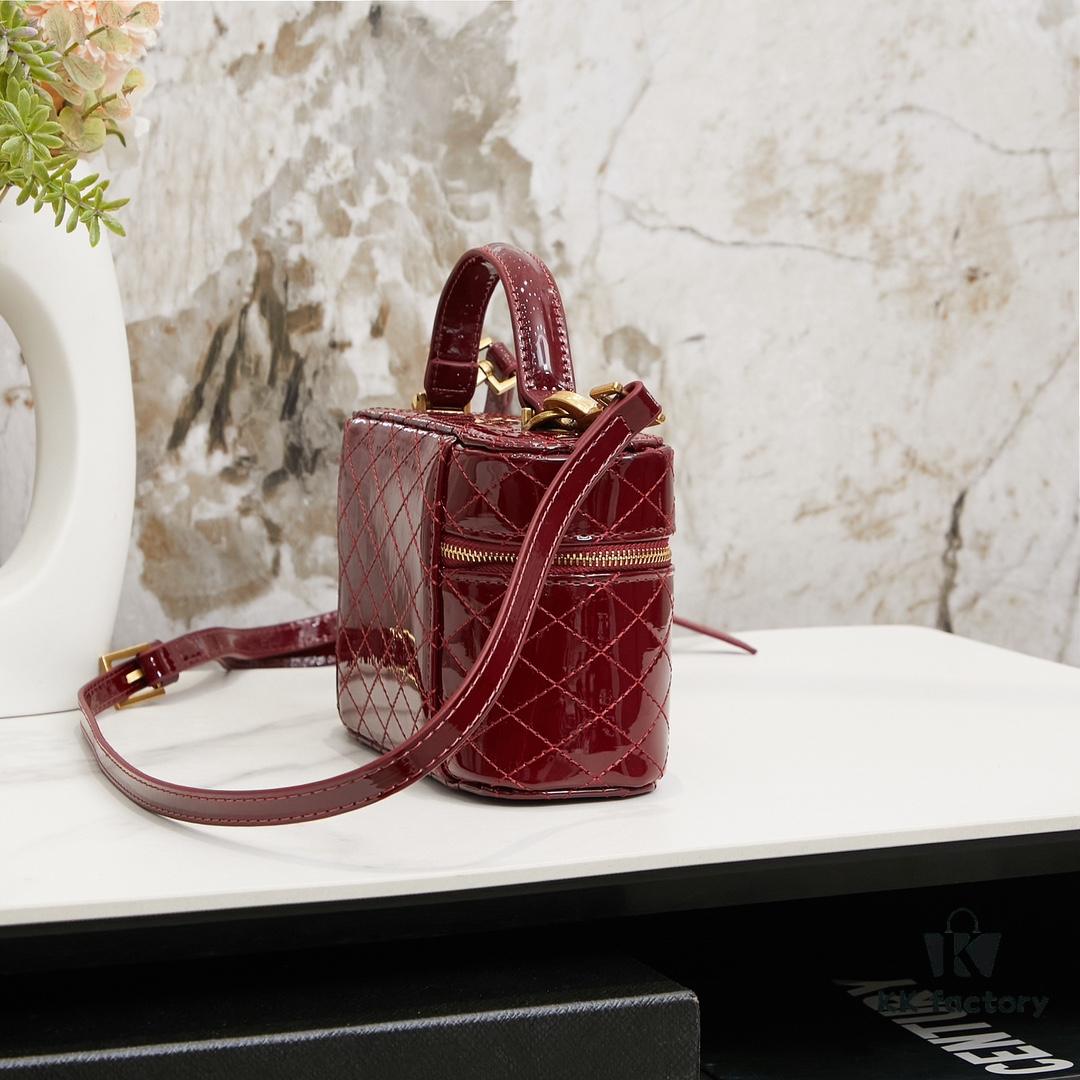 6930d0a86e68136f4d9b0bbd New Arrival with Box Mini Gaby Family Collection — YSL GABY Mini Cosmetic Pouch, Effortlessly Stylish