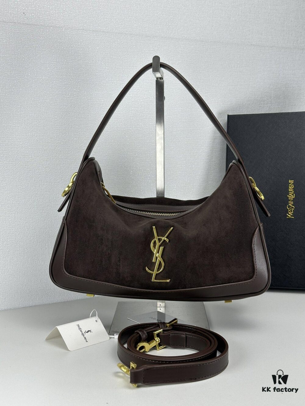 6930d0b56e68136f4d9b0bcf New Arrival YSL LYIA DUFFLE American Vintage Bowling Bag