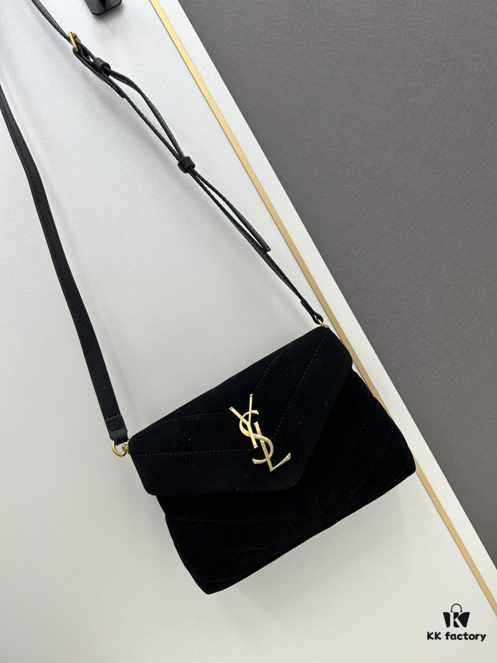 6930d1746e68136f4d9b0d00 Small YSL LOU LOU Suede Leather Chain Shoulder Bag with Box ||| Loulou Black Brown Nubuck