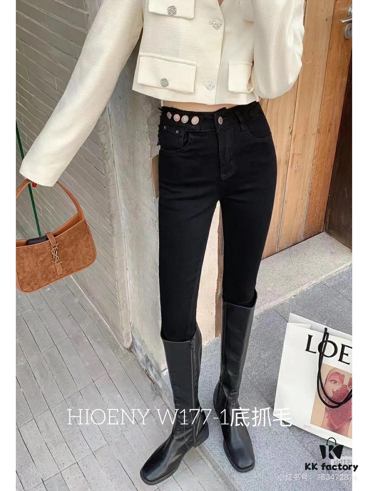 6930d1db6e68136f4d9b0d97 New Arrival with Box 💰 No Wonder It's YSL – Once Worn, You Won't Want to Take It Off