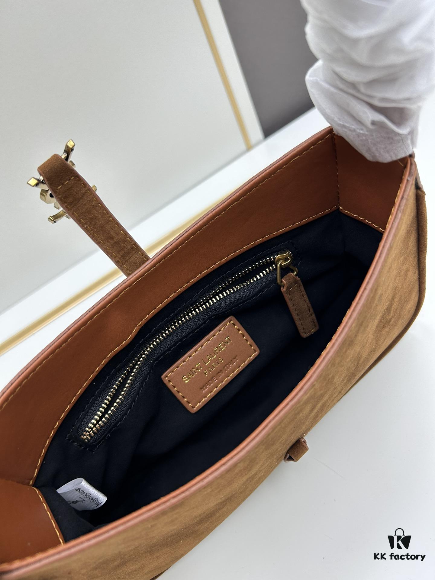 6930d1e96e68136f4d9b0da9 New Arrival with Box 💰 No Wonder It's YSL, Once Worn You Won't Want to Take It Off