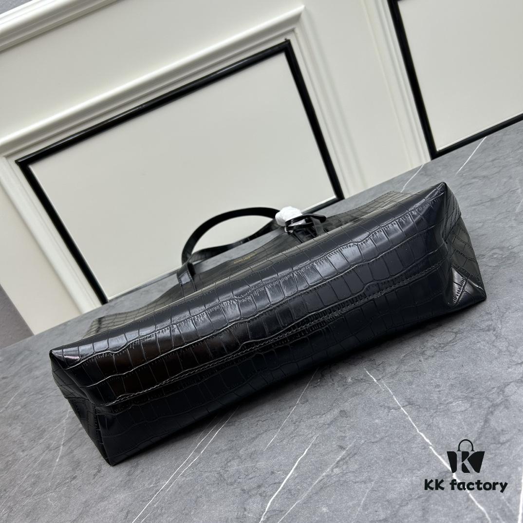 6930d22b6e68136f4d9b0e0e New Arrival YSL | Shopping Bag