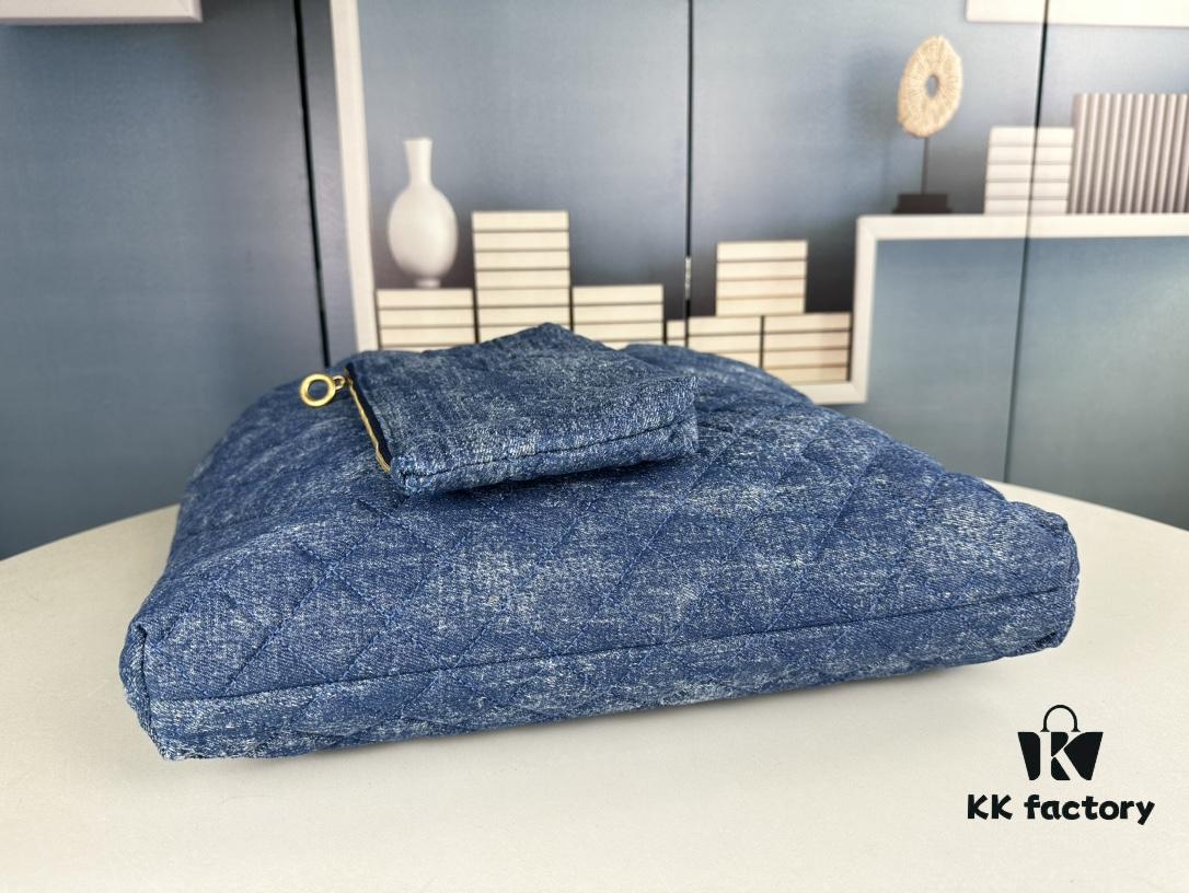 6930d2ad6e68136f4d9b0eee New YSL Shopping Bag in Beautiful Blue Denim – Absolutely Stunning!
