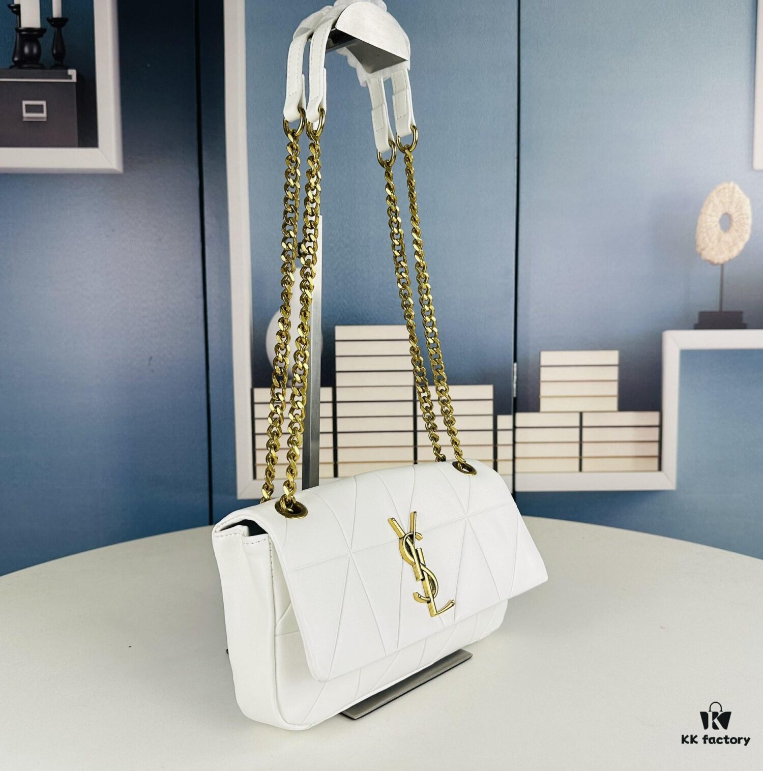 6930d42e6e68136f4d9b1113 New Arrival YSL Saint Laurent JAMIE Medium 25cm Suede and Leather Hybrid Tote