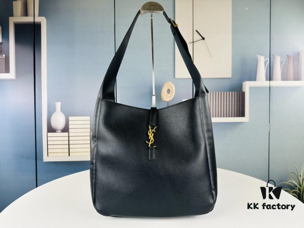 6930d59a6e68136f4d9b132e Large New Hobo Bag - Inspired by Rosé's Style