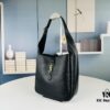6930d59c6e68136f4d9b1331 New Arrival Those Years Following Rosé's Hobo Bag ||| If Jamie is Rosé's princess, Icare is the queen of Rosé's large bags 🫅