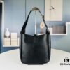6930d59e6e68136f4d9b1334 New Arrival Those Years Following Rosé's Hobo Bag ||| If Jamie is Rosé's princess, Icare is the queen of Rosé's large bags 🫅