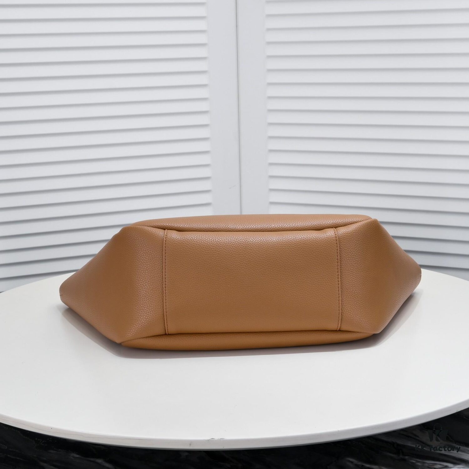 YSL Latest Bea Tote Bag - Autumn/Winter Bestseller