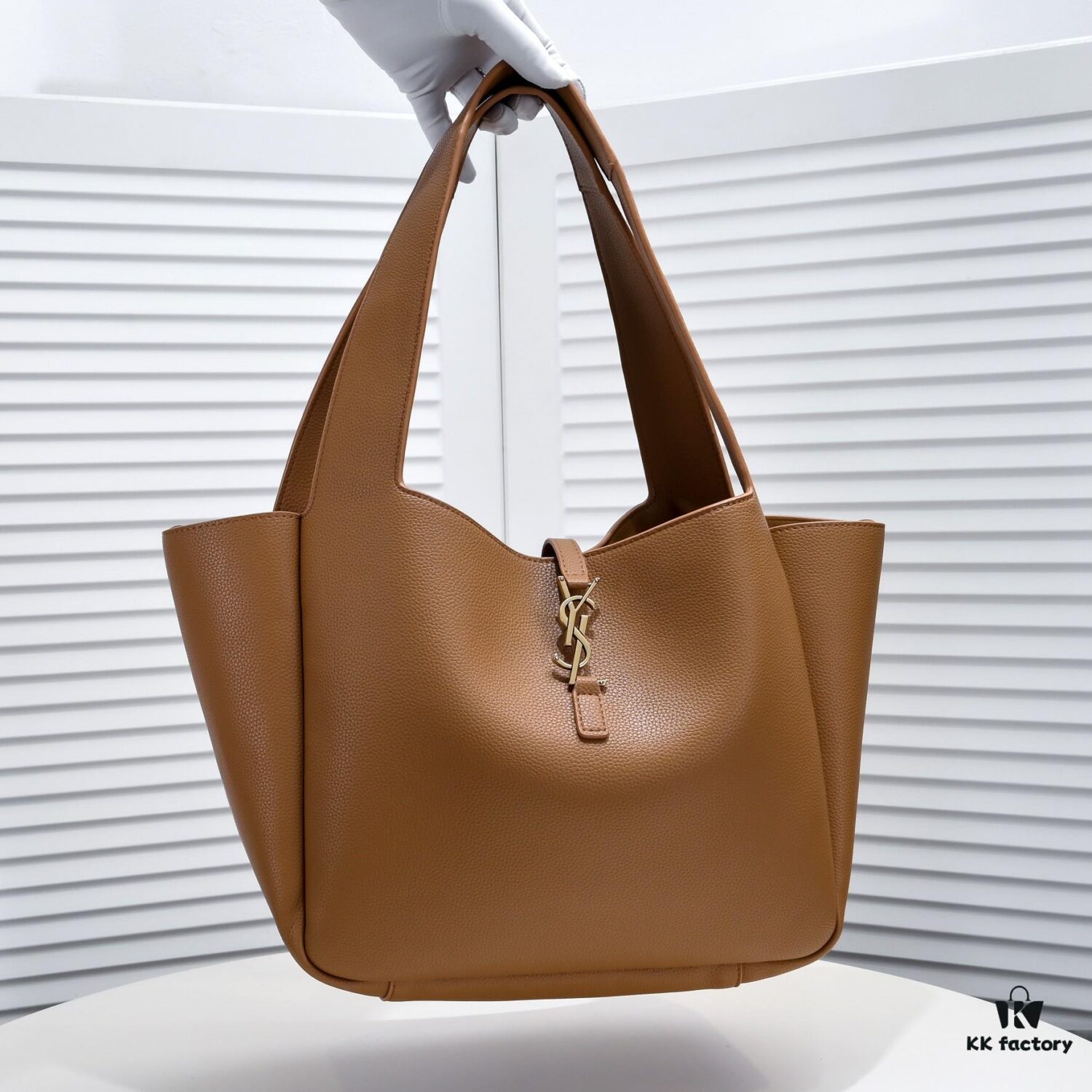 YSL Latest Bea Tote Bag - Autumn/Winter Bestseller