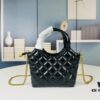 New Arrival with Box - So Beautiful! [Smirk][Smirk][Smirk] This Basket Doesn't Carry Vegetables — It Carries Style! Guaranteed to Impress