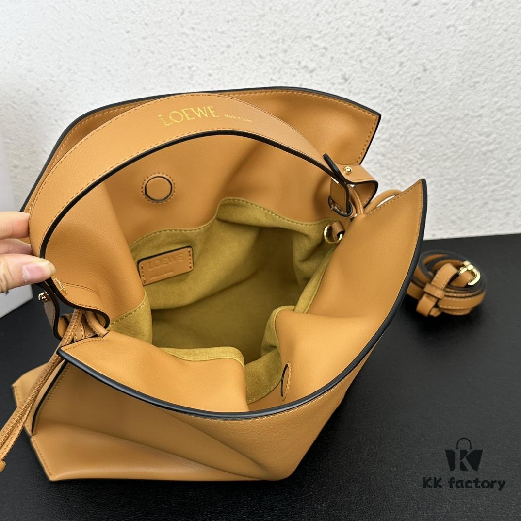 6930d6d16e68136f4d9b1515 Top Original Batch: Large 240, Small 230 Loewe Flamenco Lucky Bag, Can Be Carried by Hand or Crossbody, Plain Calfskin