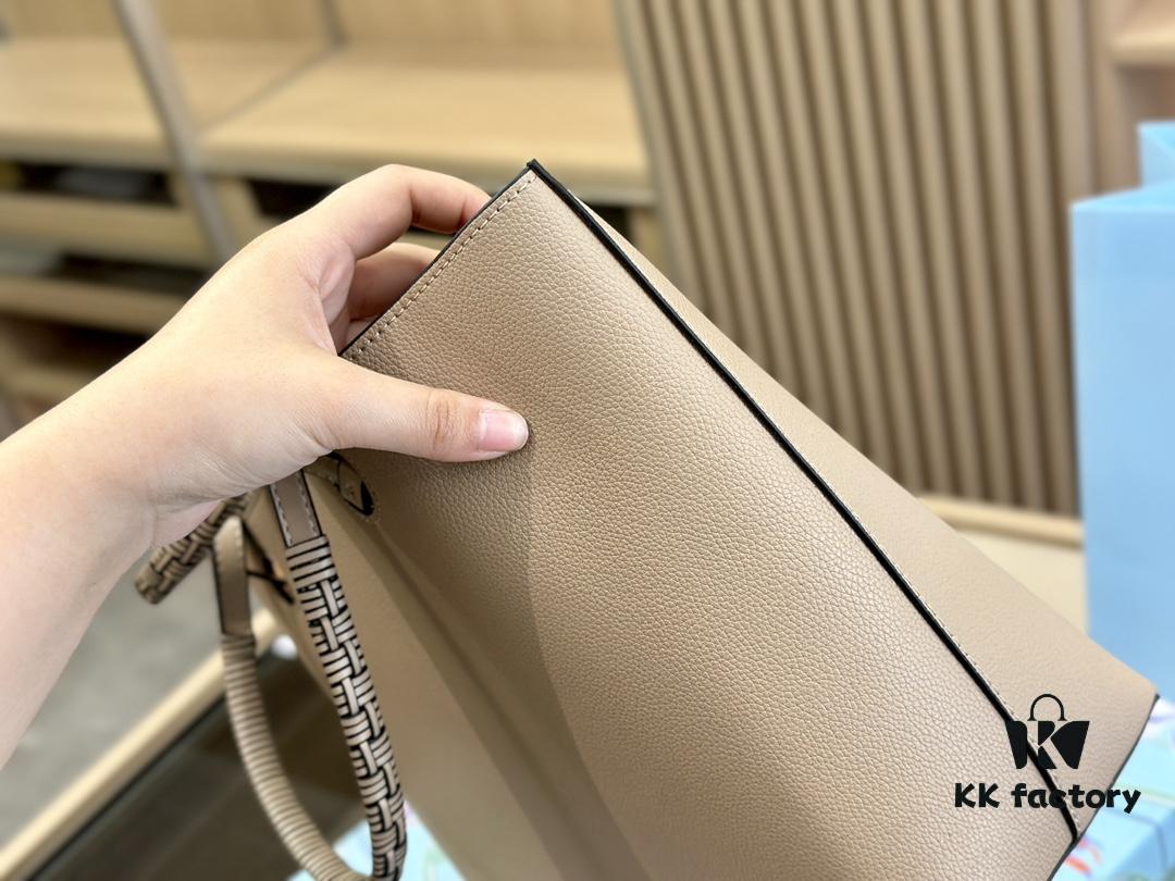 Loewe Tote with Gift Box