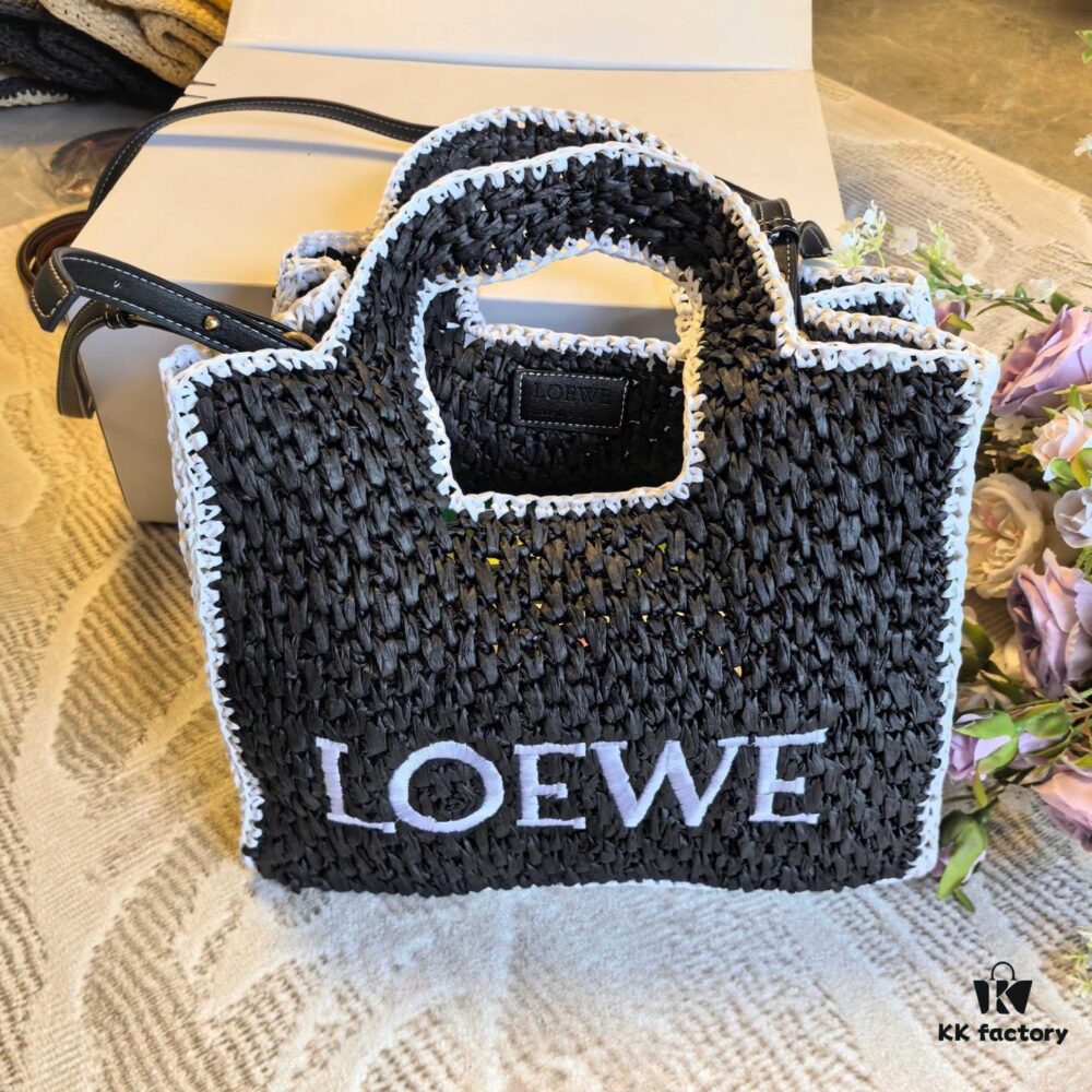 6930d71b6e68136f4d9b1589 Loewe Raffia Tote Bag