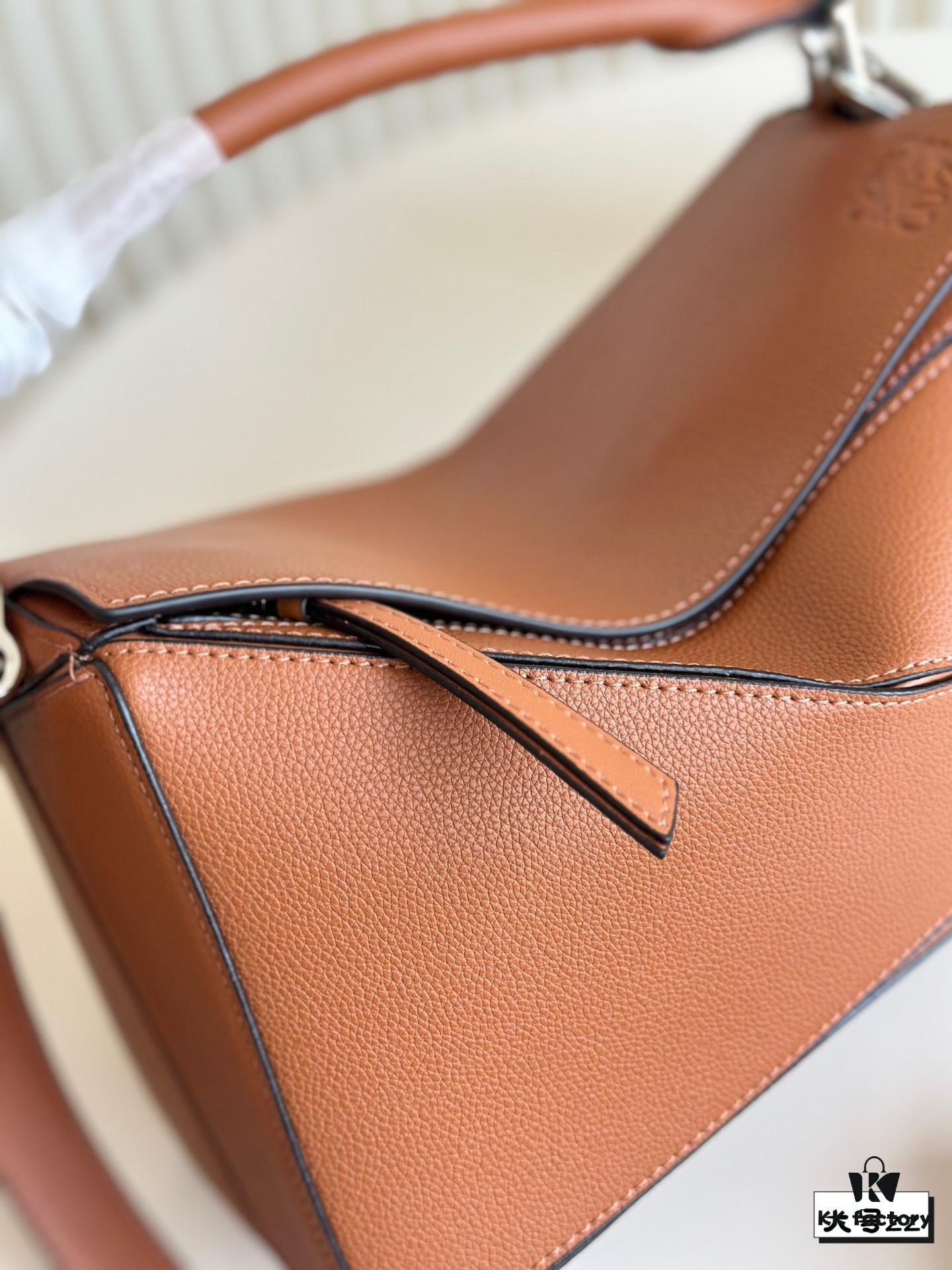 Loewe Puzzle Mini Bag in Box