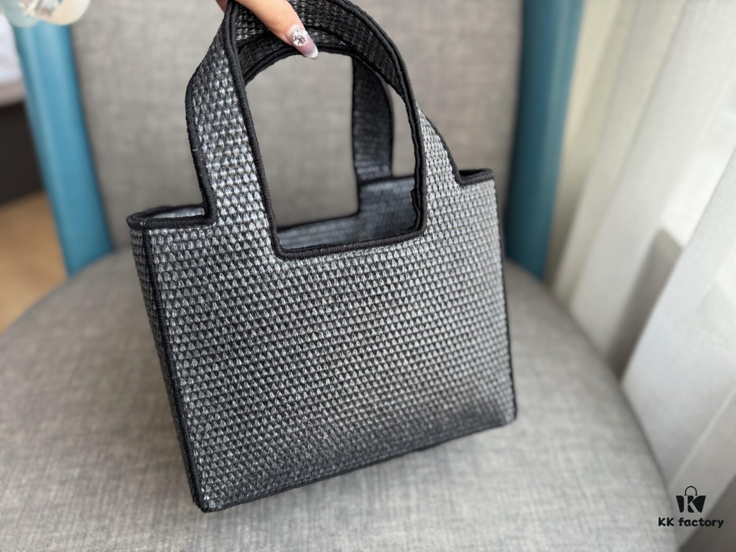 6930d75b6e68136f4d9b15f0 Loewe Anagram Basket Embroidered Logo Rattan Woven Shopping Tote Beach Bag Summer New Arrival Basket Bag Woven Leather-Trimmed Tote for Beach and Vacation
