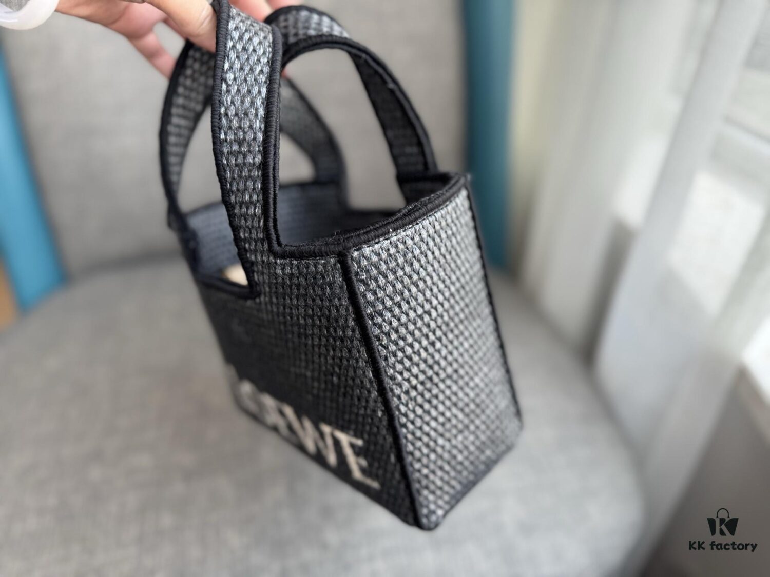 6930d75f6e68136f4d9b15f4 Loewe Anagram Basket Embroidered Logo Rattan Woven Shopping Tote Beach Bag Summer New Arrival Basket Bag Woven Leather-Trimmed Tote for Beach and Vacation