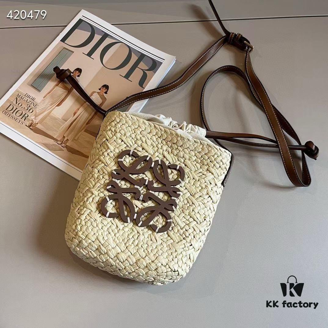 6930d76d6e68136f4d9b1609 LOEWE Rattan Woven Bag Bucket Bag Perfect for Summer