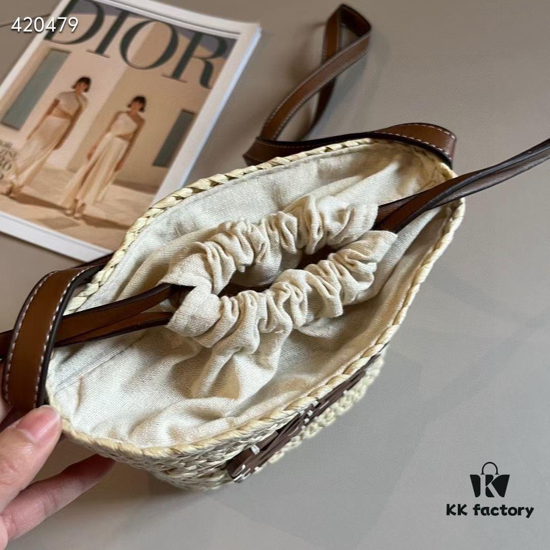 6930d76f6e68136f4d9b160d LOEWE Rattan Woven Bag Bucket Bag Perfect for Summer