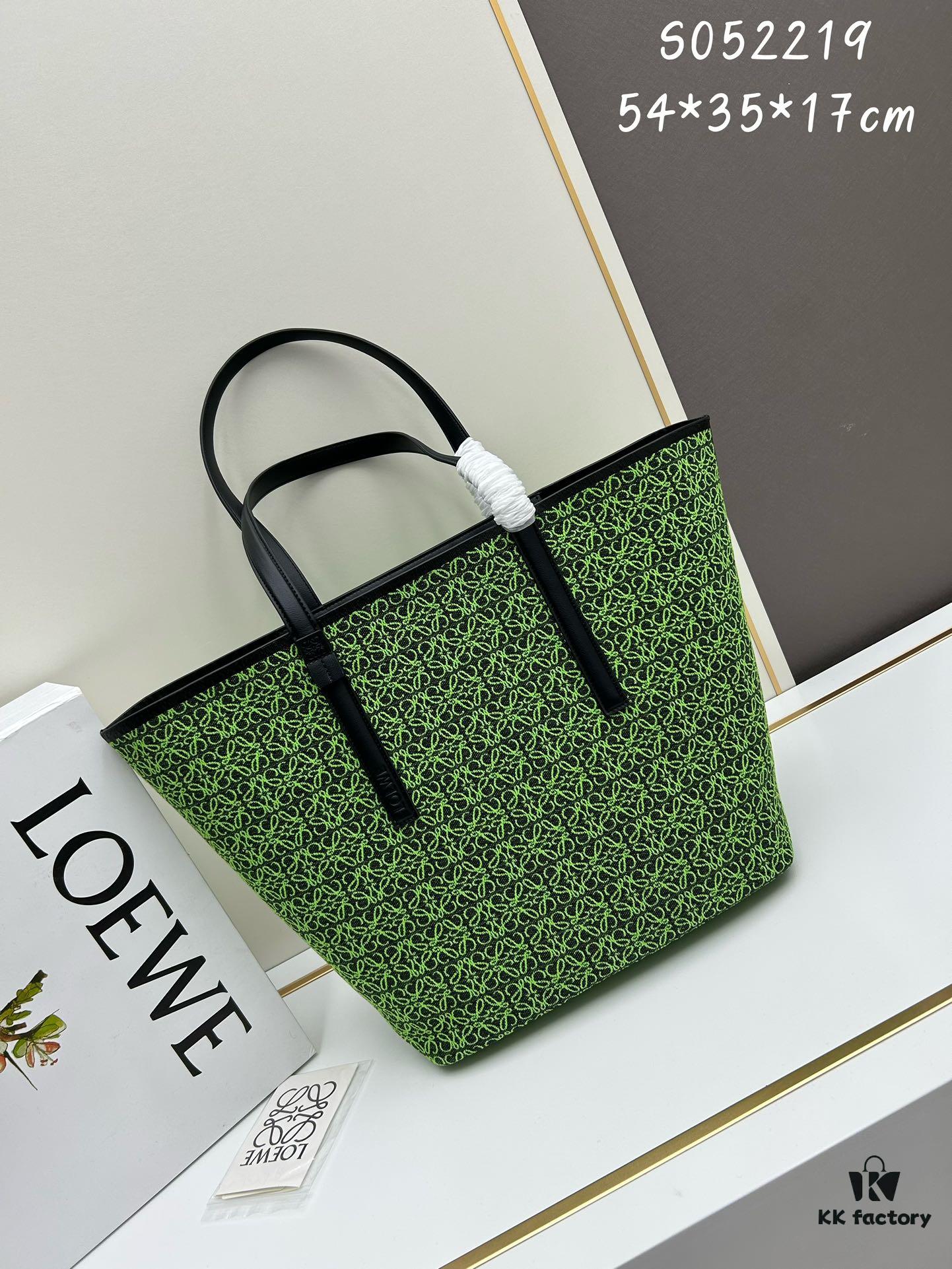 6930d7a76e68136f4d9b164e Loewe & T Tote Embroidered Jacquard Fabric with Leather — Shopping Bag