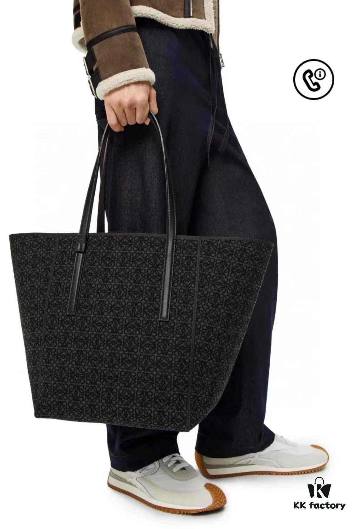 6930d7ac6e68136f4d9b1653 Loewe & T Tote Embroidered Jacquard Fabric with Leather — Shopping Bag
